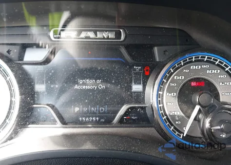 2019 Ram 1500 Limited 4X4 5'7 Box from USA, damaged, VIN 1C6SRFHT1KN594935